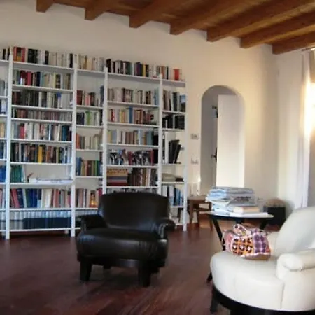 Casa Della Seta *